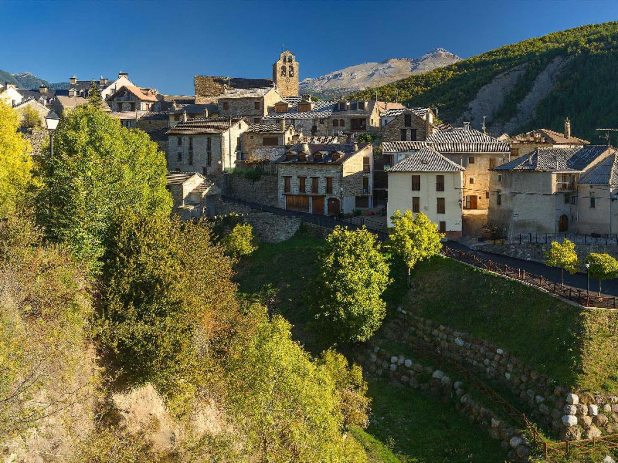 Solopuent Hotel Rural Castiello de Jaca Ngoại thất bức ảnh